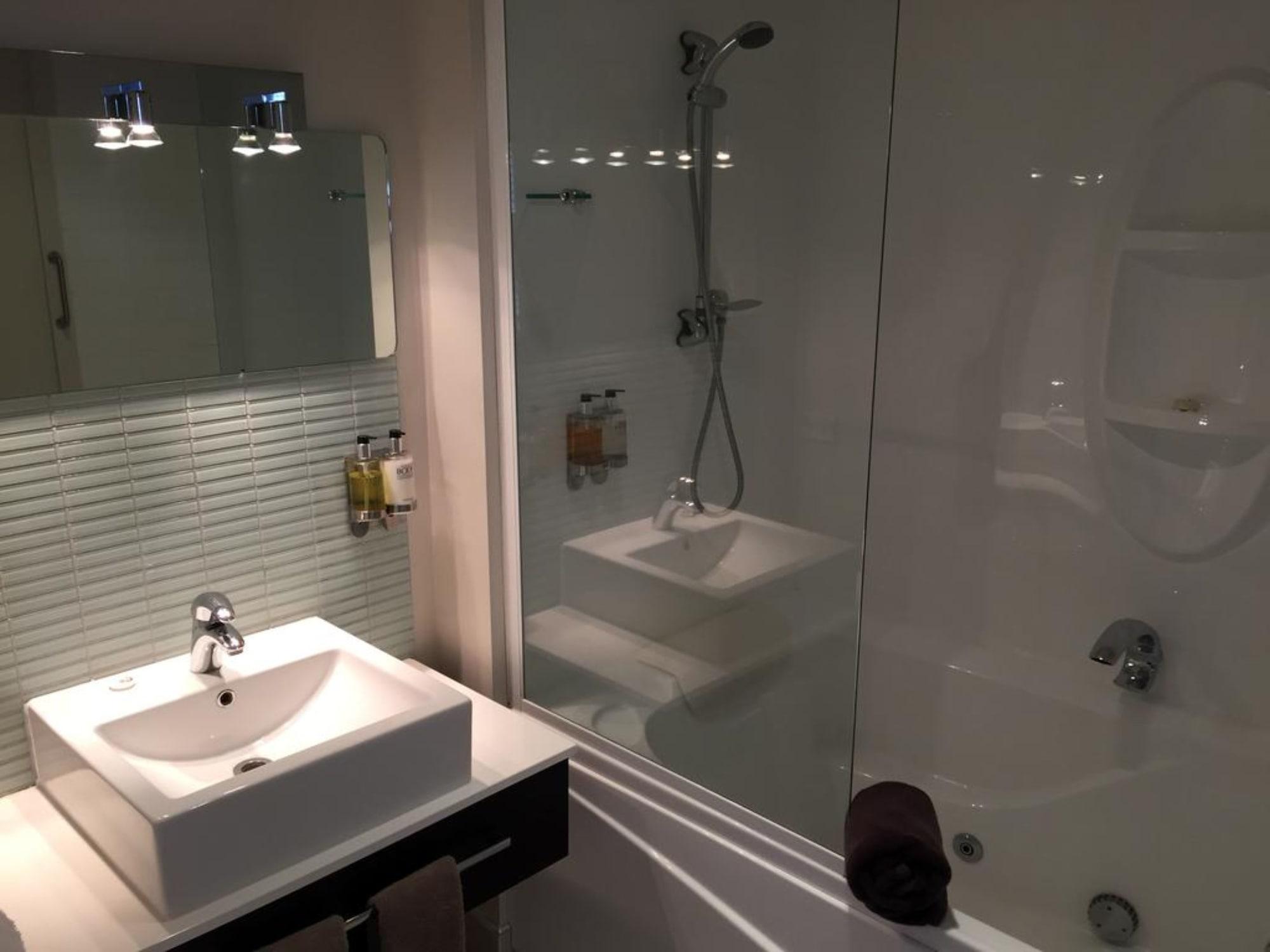 Clear Ridge Aparthotel